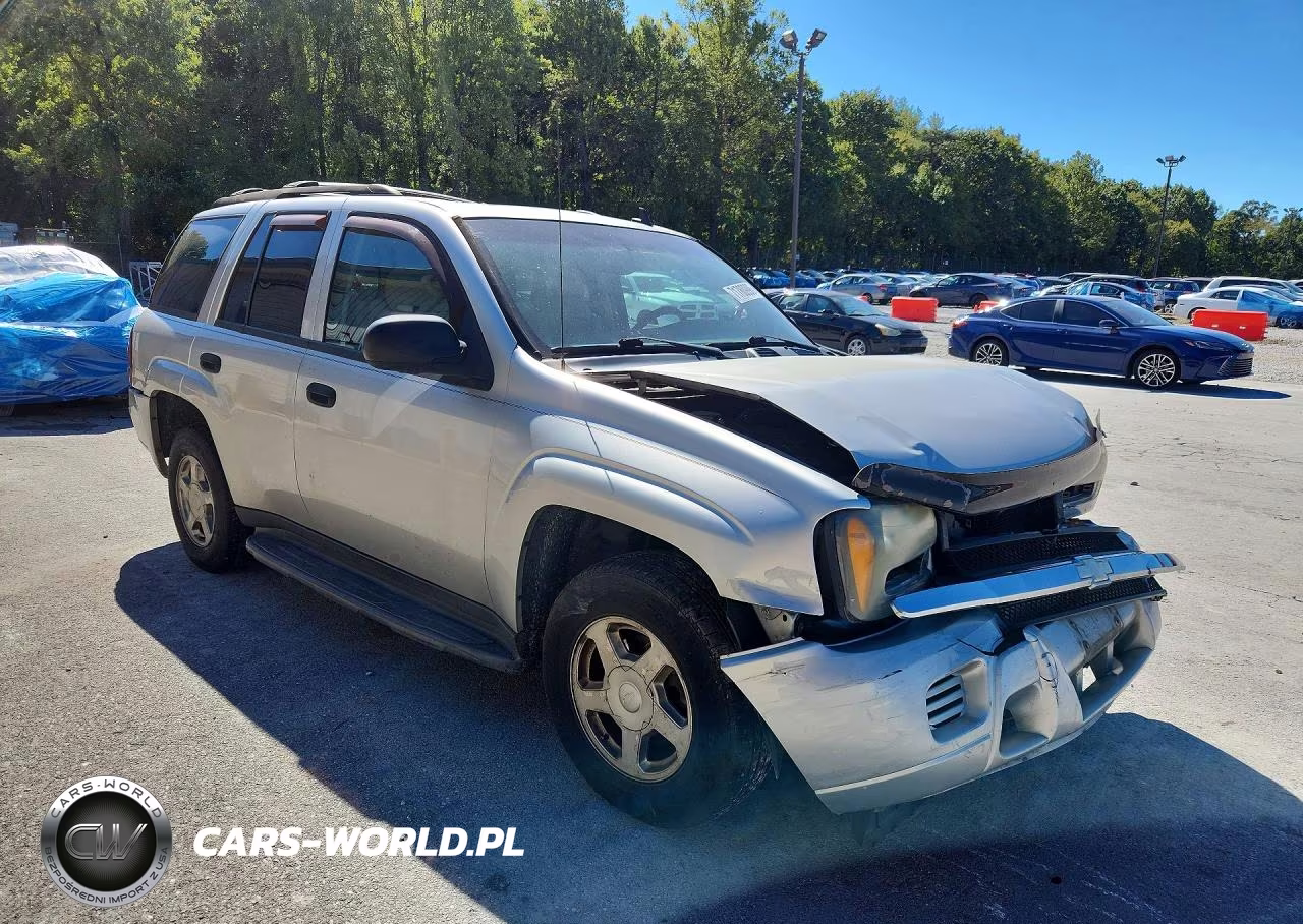 2006 Chevrolet Trailblazer Ls VIN:1GNDT13S062118503 - 4