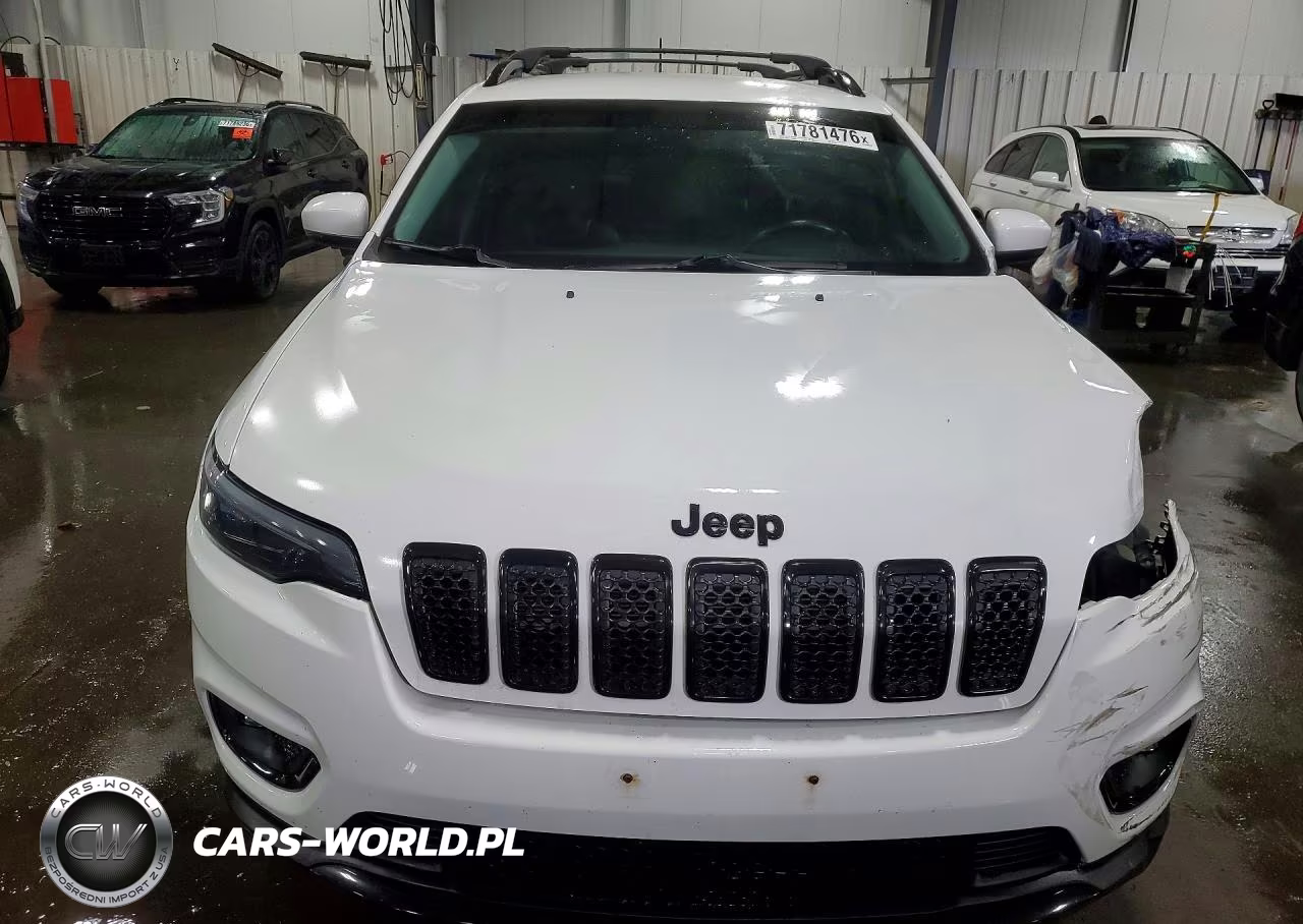 2019 Jeep Cherokee Latitude Plus VIN:1C4PJMLX6KD421082 - 5