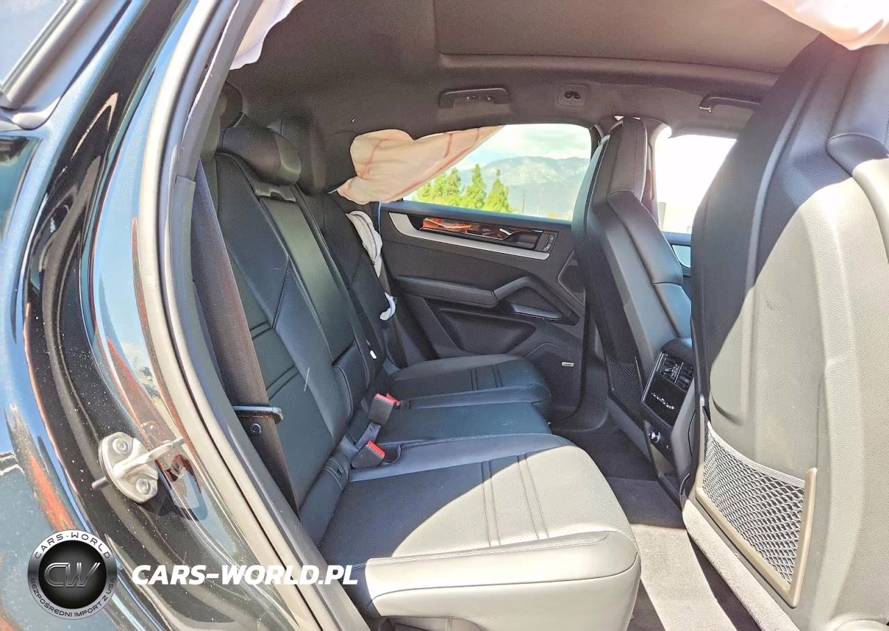 2026 Porsche Cayenne Coupe VIN:WP1BA2AY4TDA38851 - 11