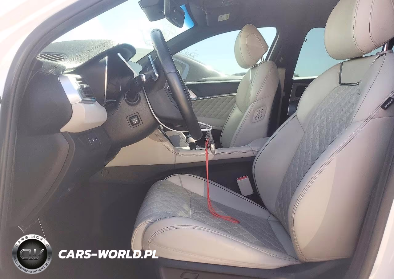 2022 Genesis G70 3.3T Standard VIN:KMTG54TE9NU096551 - 7