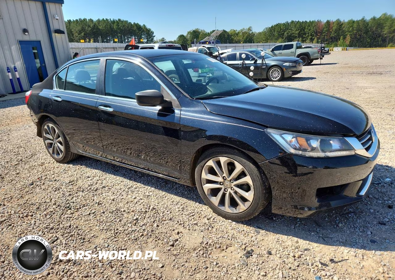 2015 Honda Accord Sport VIN:1HGCR2F5XFA041080 - 4