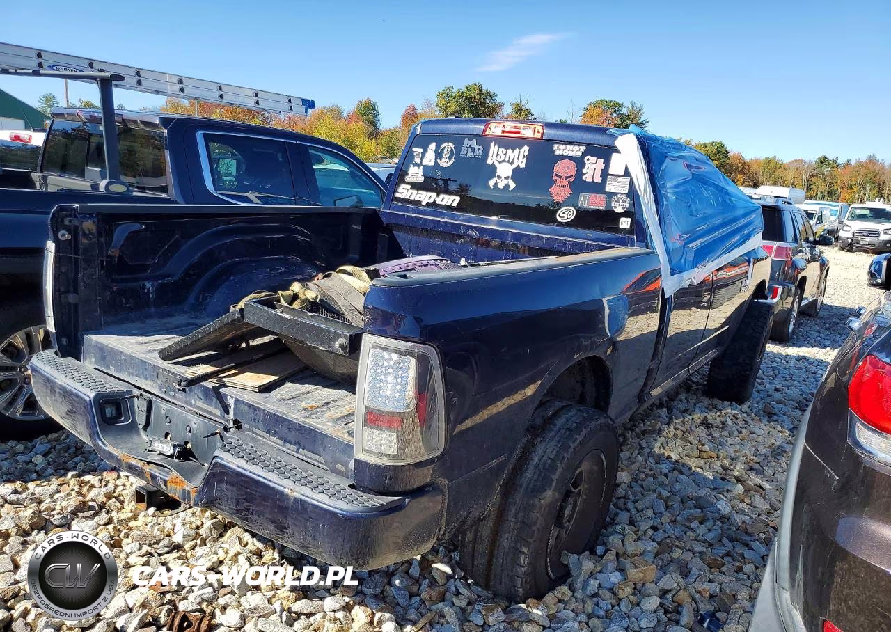 2018 Ram 1500 St VIN:1C6RR7FG0JS221492 - 3