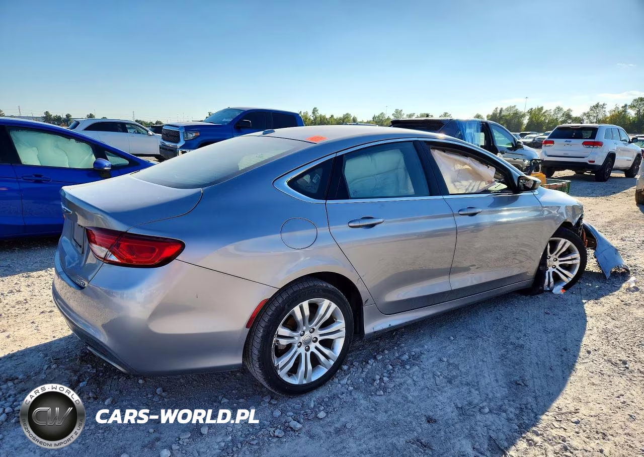 2016 Chrysler 200 Limited VIN:1C3CCCAG1GN102359 - 3