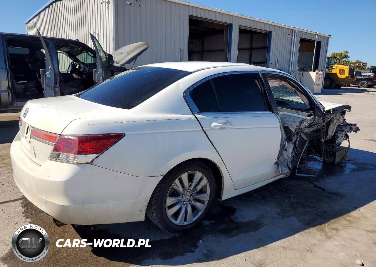 2012 Honda Accord Ex VIN:1HGCP2F7XCA202756 - 3