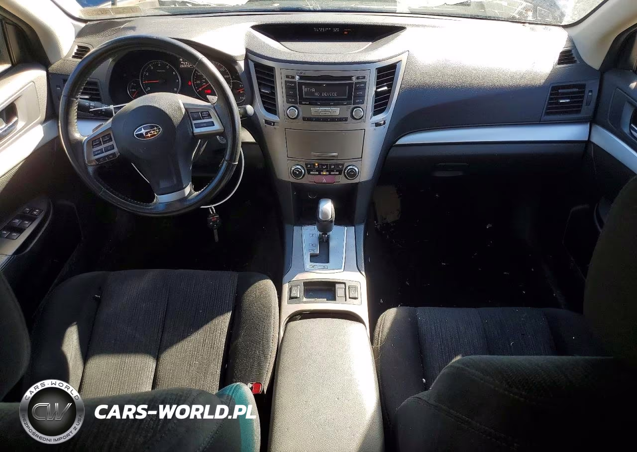 2013 Subaru Outback 2.5I Premium VIN:4S4BRBCC7D3268589 - 8