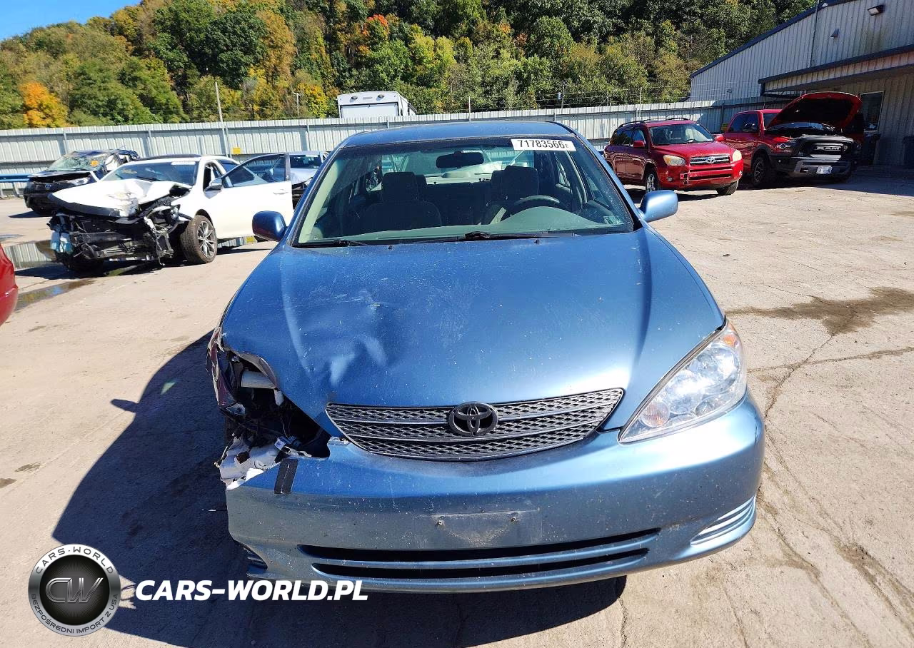 2004 Toyota Camry Le VIN:4T1BE32K24U879599 - 5