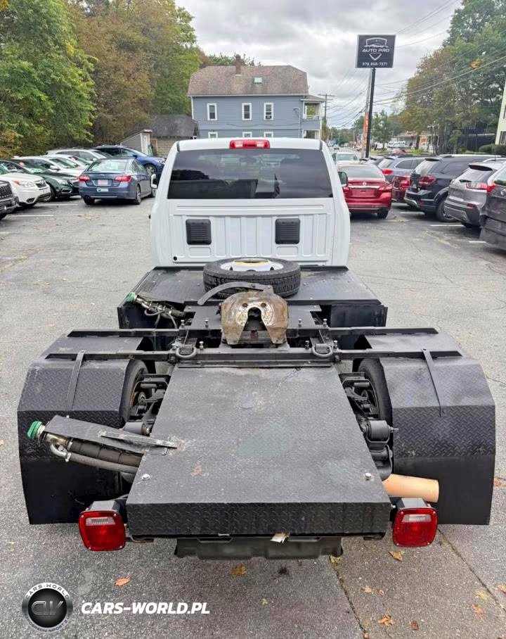 2022 Ram 5500 VIN:3C7WRNFL4NG329109 - 9