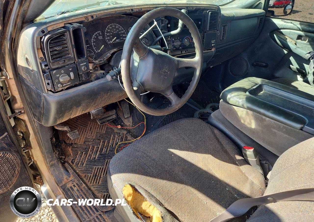 2000 Chevrolet Silverado C1500 VIN:1GCEC14W7YZ196947 - 8