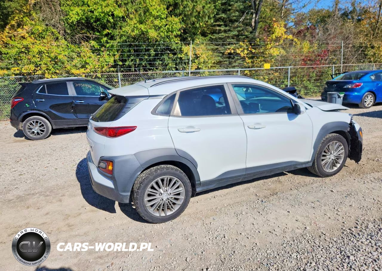 2018 Hyundai Kona Sel VIN:KM8K22AA4JU114370 - 3