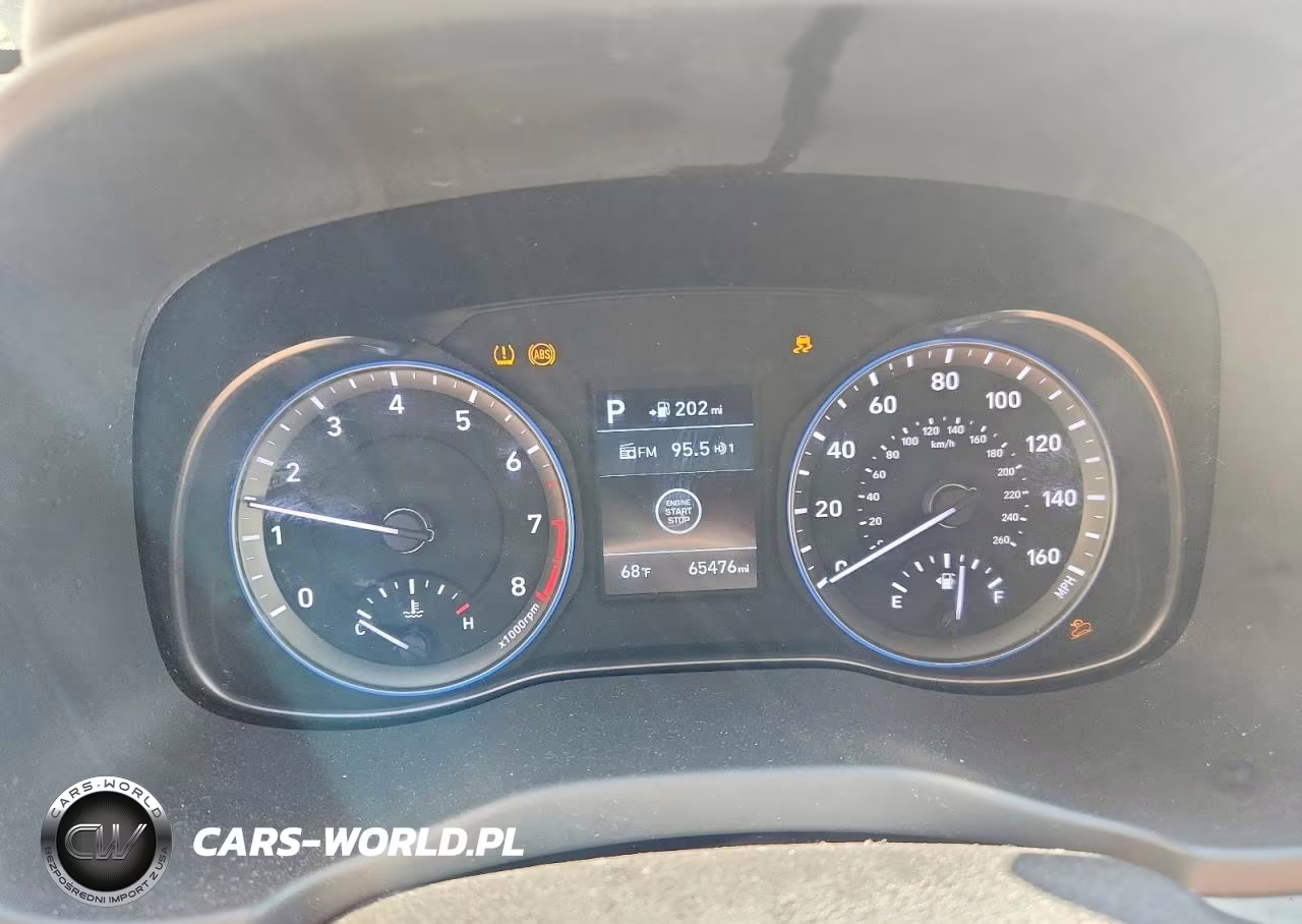 2018 Hyundai Kona Sel VIN:KM8K22AA4JU114370 - 9