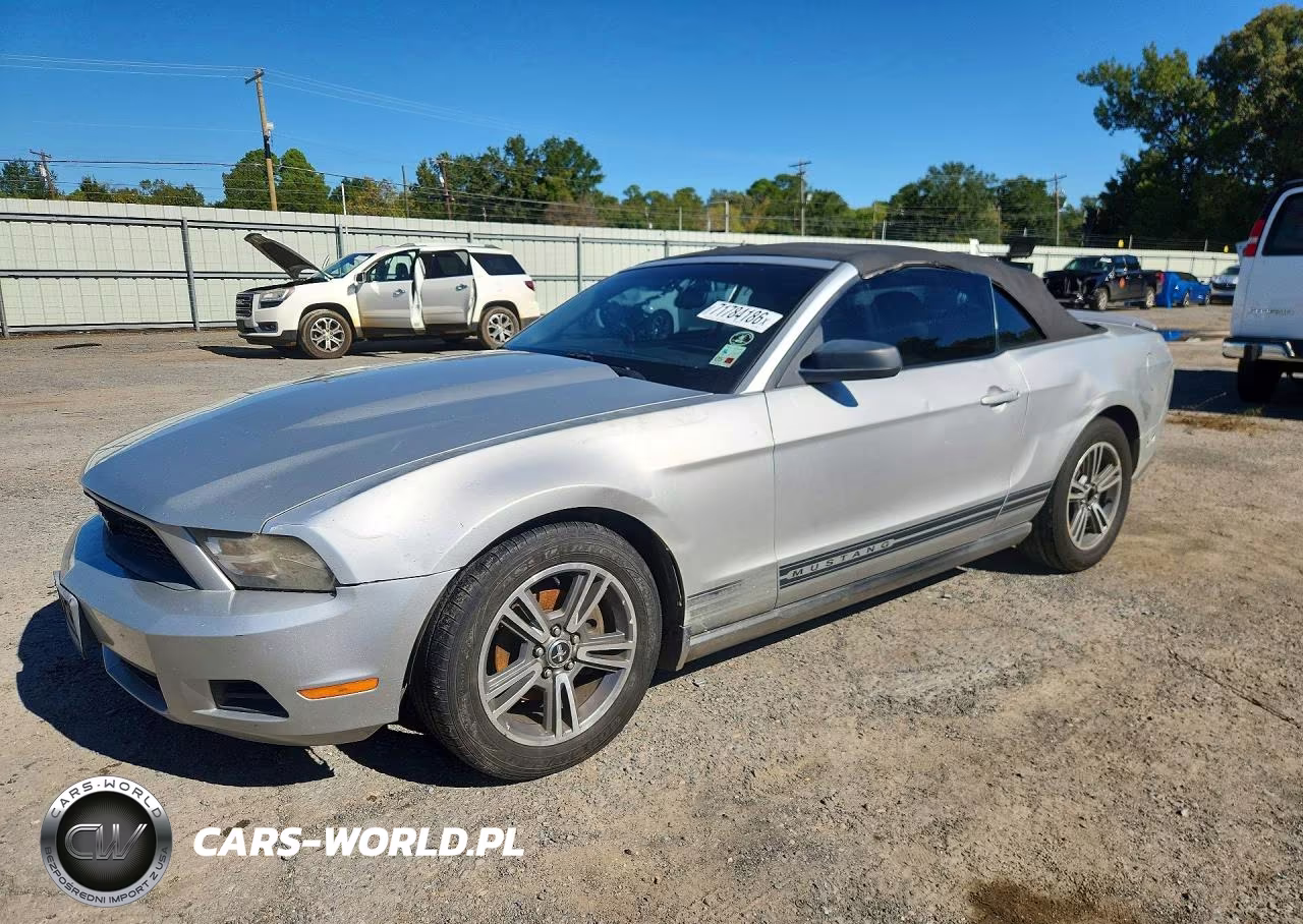 2010 Ford Mustang – zdjęcie 1 z 12