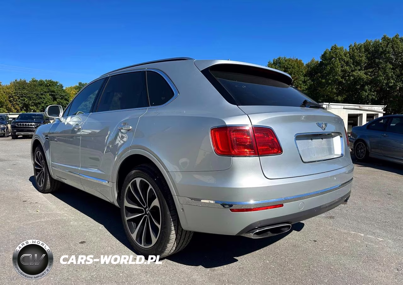 2017 Bentley Bentayga VIN:SJAAC2ZV0HC016071 - 2