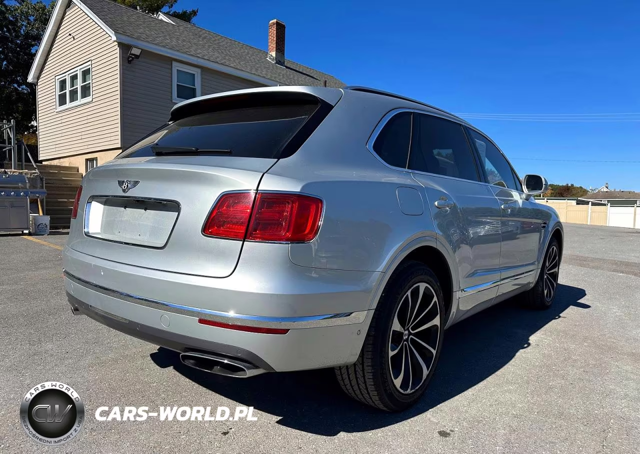 2017 Bentley Bentayga VIN:SJAAC2ZV0HC016071 - 3