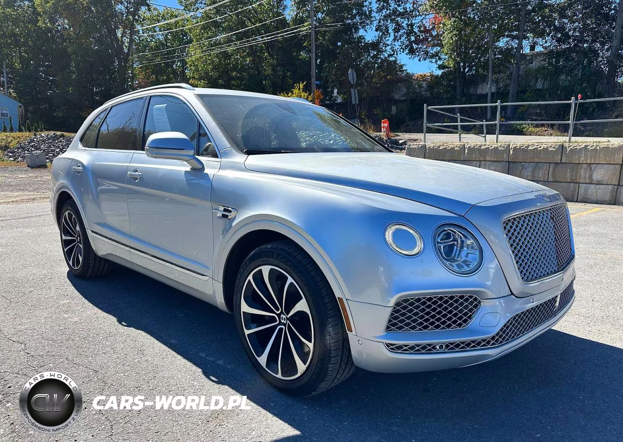 2017 Bentley Bentayga VIN:SJAAC2ZV0HC016071 - 4