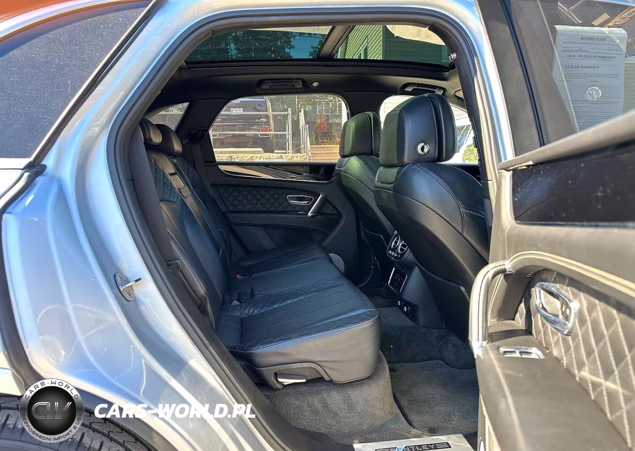 2017 Bentley Bentayga VIN:SJAAC2ZV0HC016071 - 5