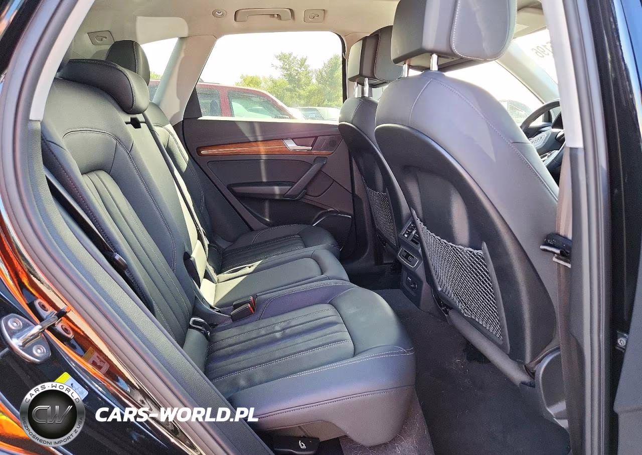 2023 Audi Q5 Premium 40 VIN:WA1ABAFY3P2042589 - 11