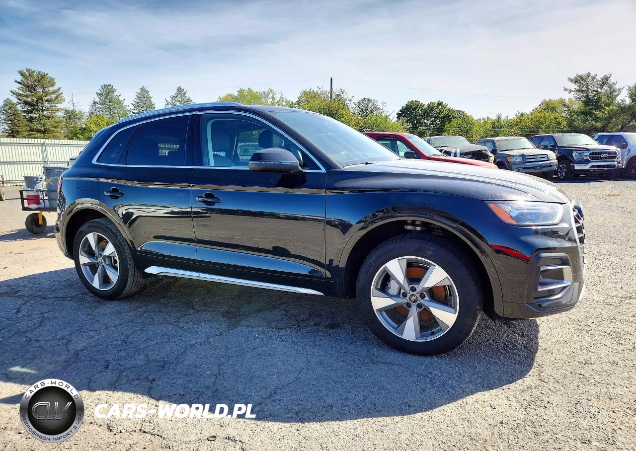2023 Audi Q5 Premium 40 VIN:WA1ABAFY3P2042589 - 4
