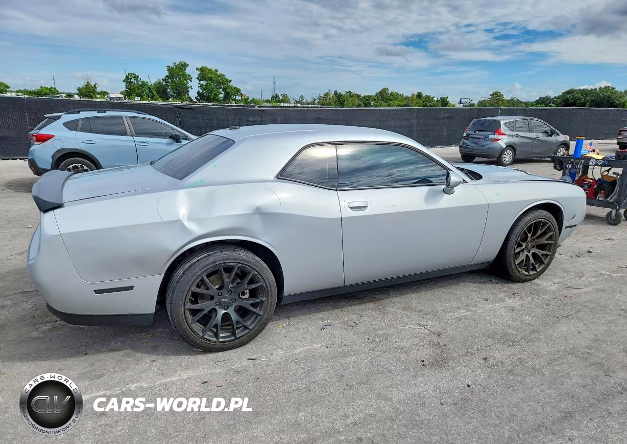 2023 Dodge Challenger Sxt VIN:2C3CDZAG9PH553466 - 3