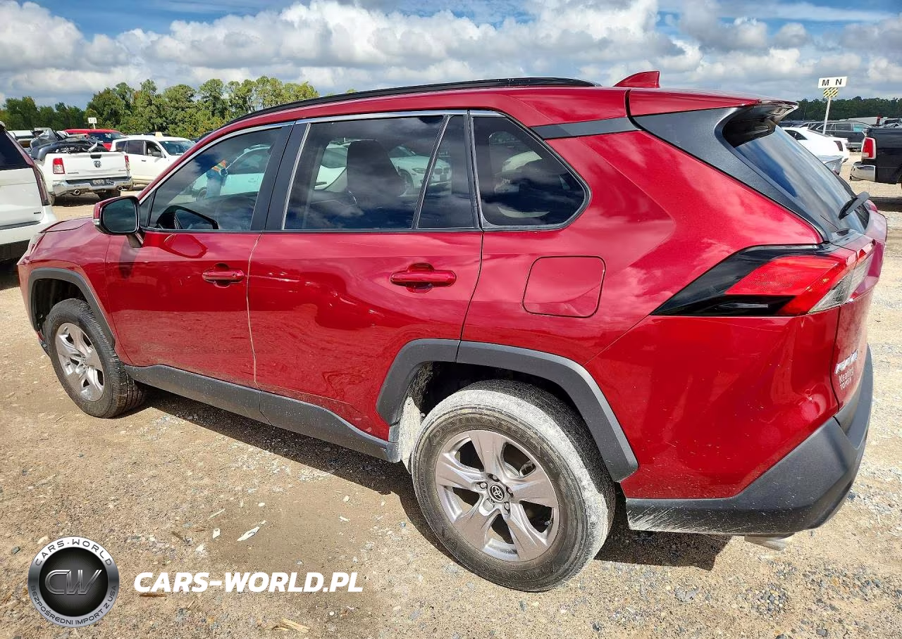 2024 Toyota Rav4 Xle VIN:2T3P1RFV0RW455166 - 2