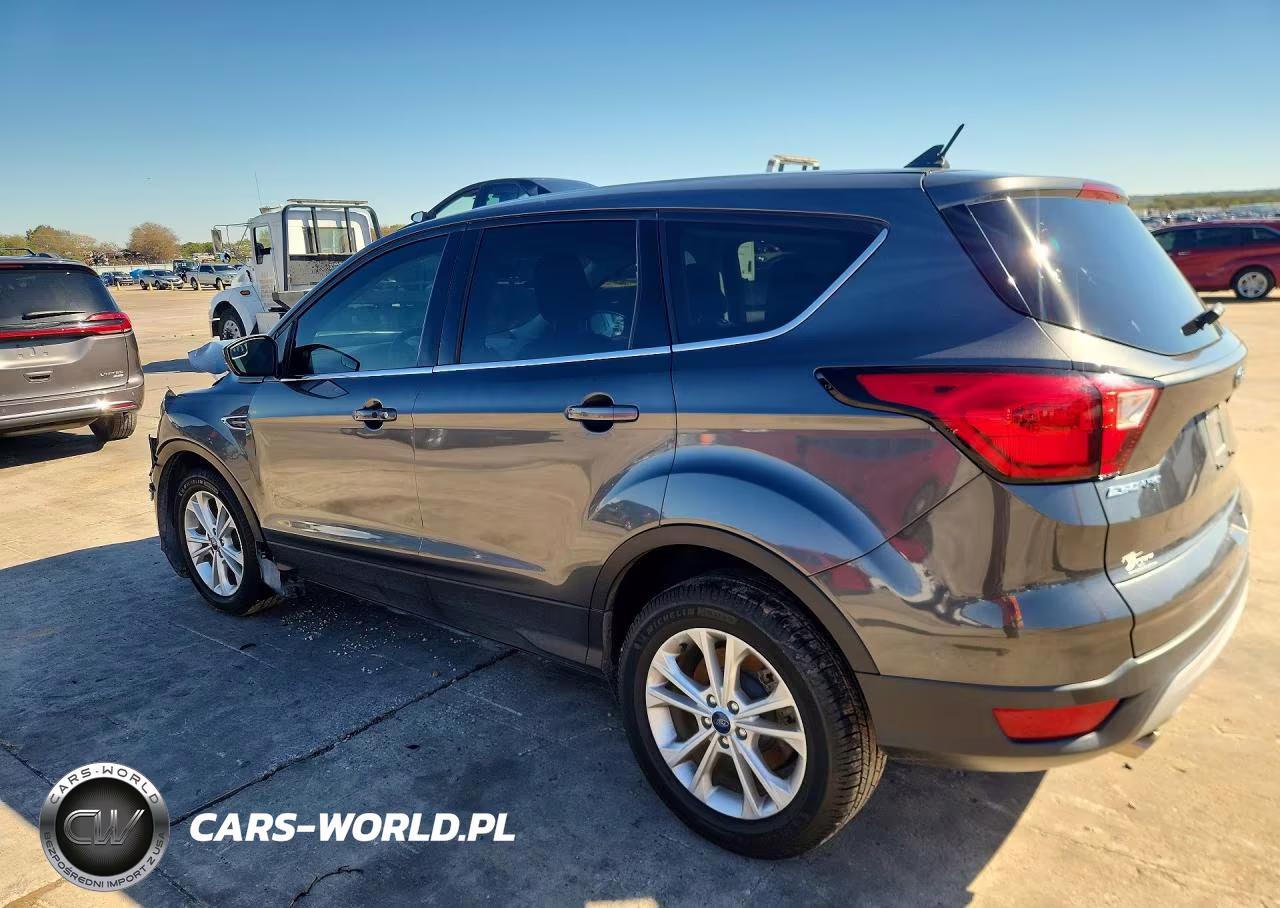 2019 Ford Escape Se VIN:1FMCU0GD6KUA44179 - 2