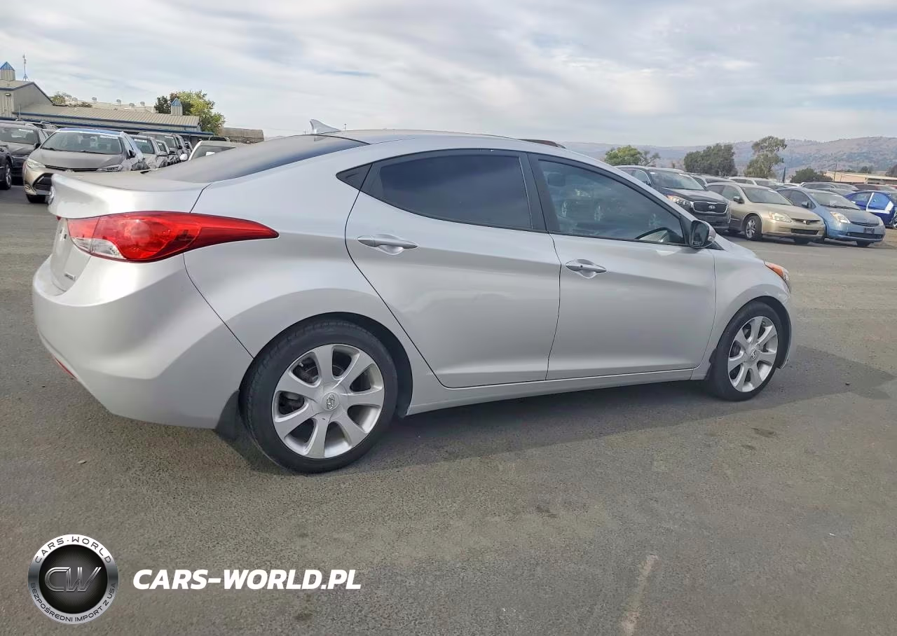 2013 Hyundai Elantra Limited VIN:KMHDH4AE6DU962468 - 3