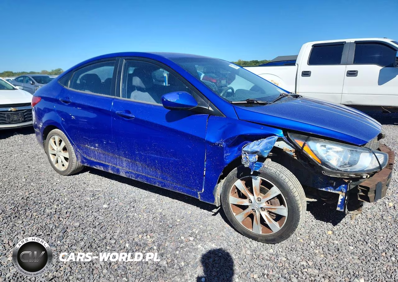 2012 Hyundai Accent Gls VIN:KMHCU4AE6CU181293 - 4