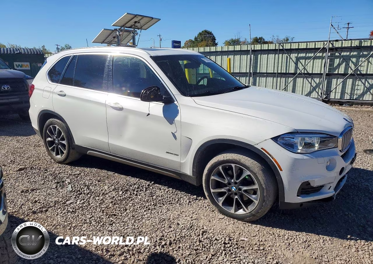2017 BMW X5 xDrive35I VIN:5UXKR0C36H0X78365 - 4
