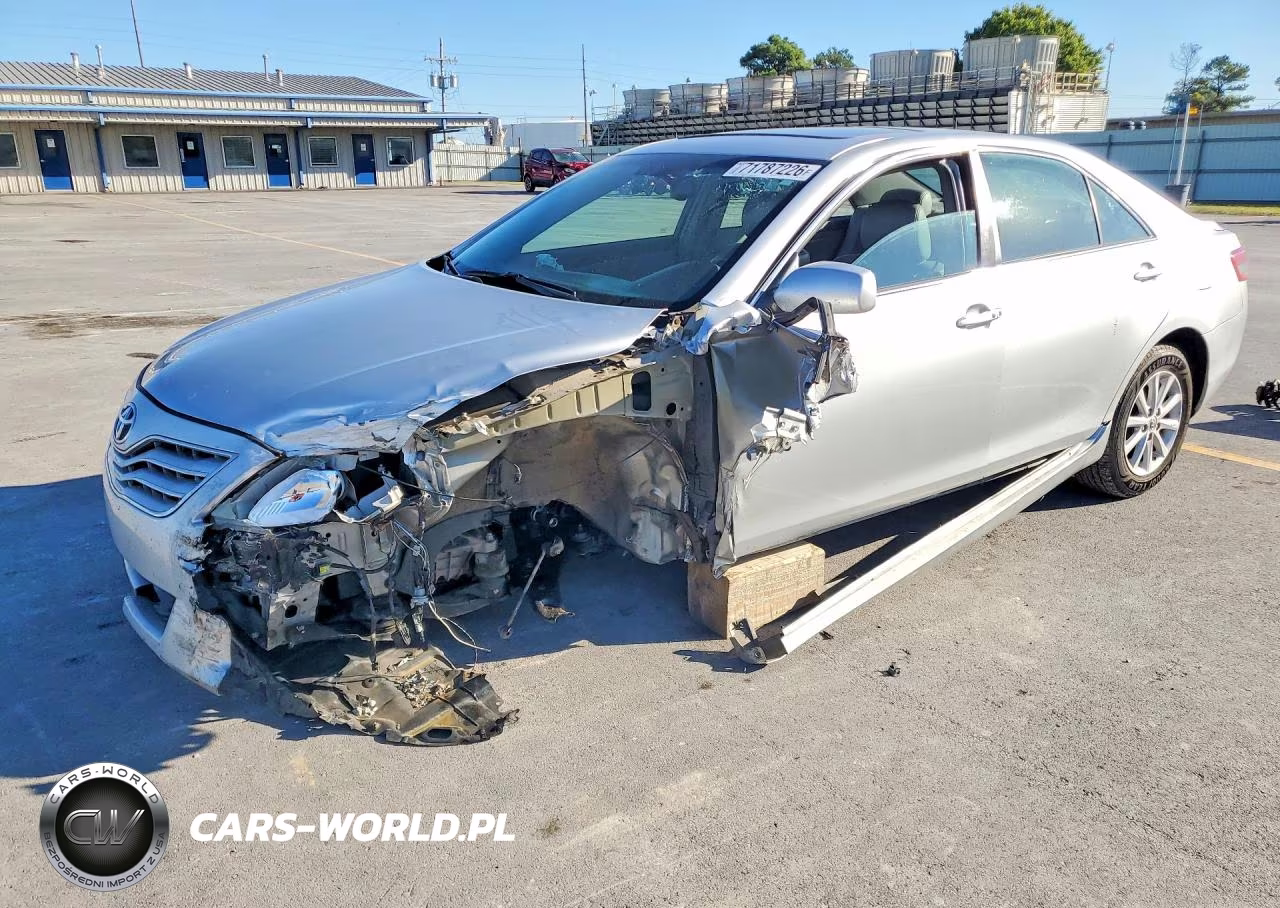 2010 Toyota Camry Xle V6