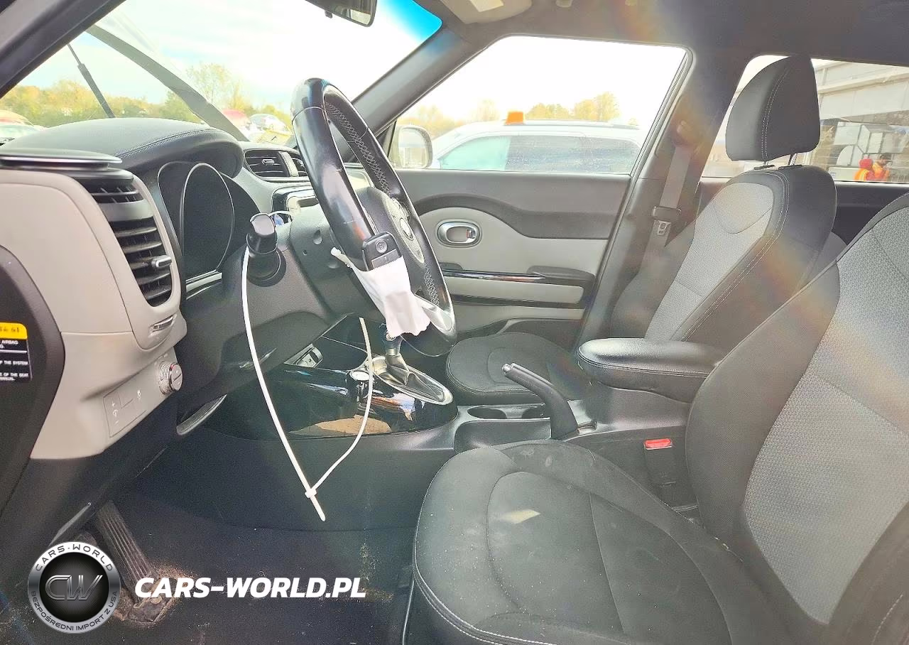 2018 Kia Soul + VIN:KNDJP3A56J7515184 - 7