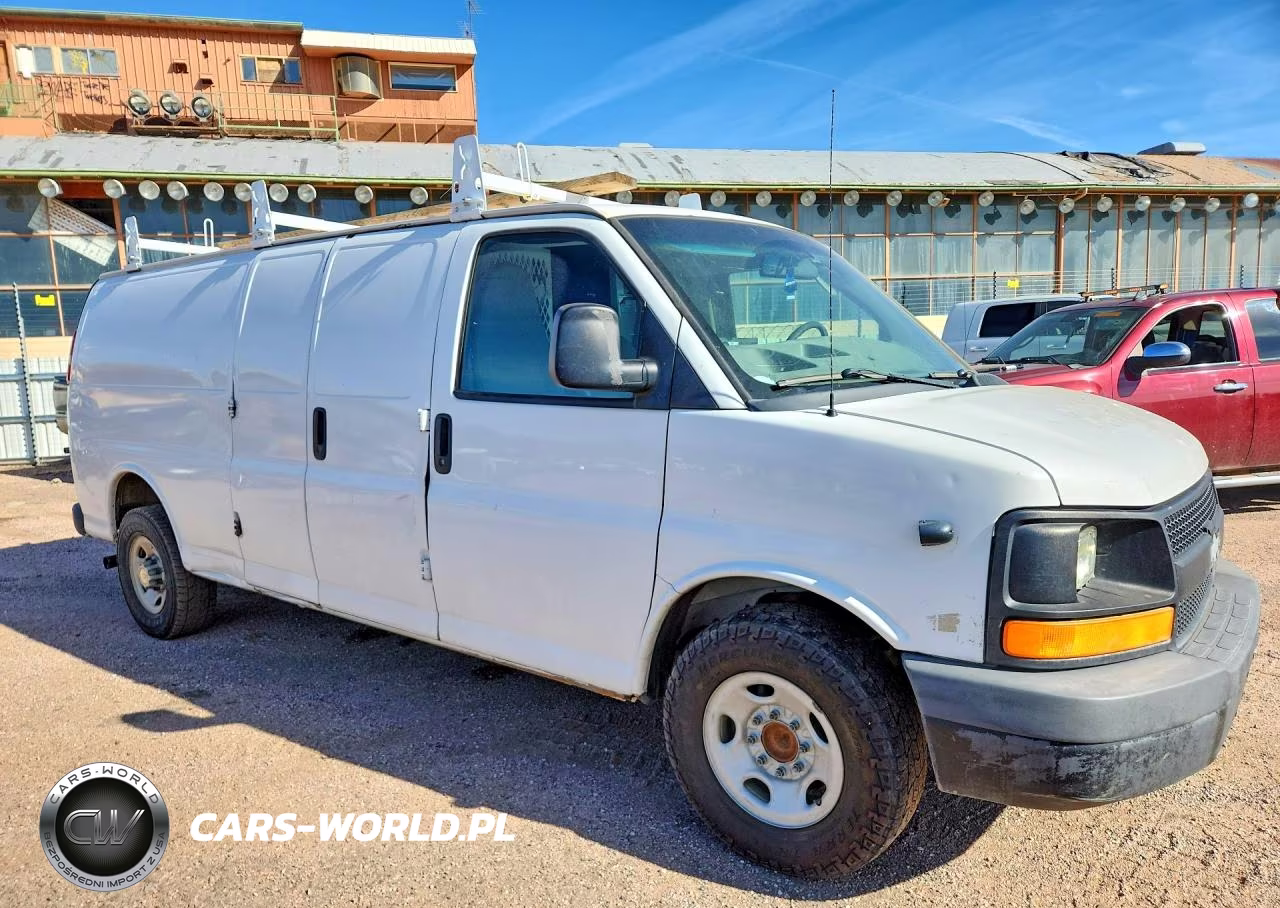 2013 Chevrolet Express 2500 Cargo Delivery Van VIN:1GCWGGCA9D1155889 - 4