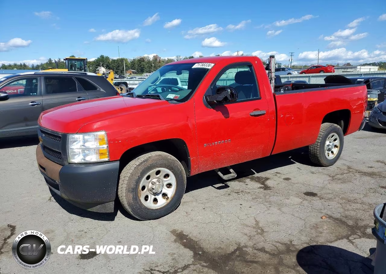 2013 Chevrolet Silverado C1500 – zdjęcie 1 z 12