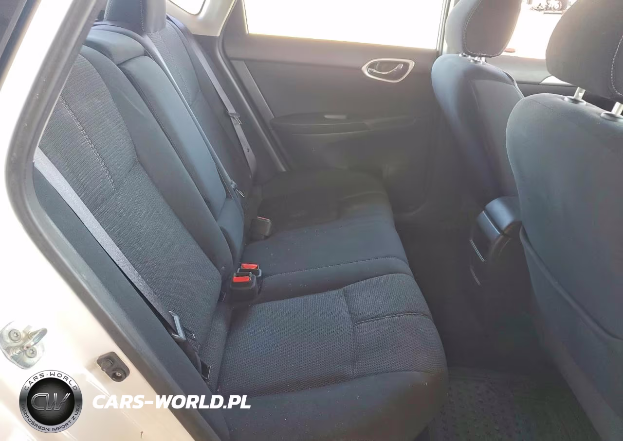 2014 Nissan Sentra S VIN:3N1AB7AP3EL643636 - 10