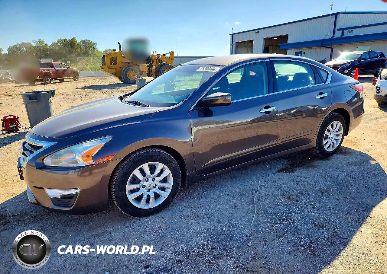 2014 Nissan Altima 2.5 S – zdjęcie 1 z 12