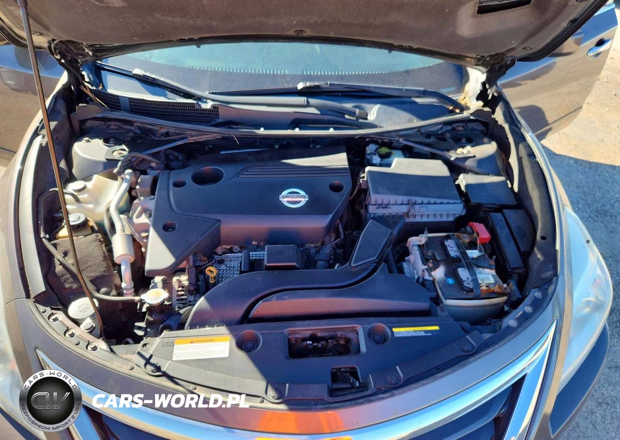 2014 Nissan Altima 2.5 S VIN:1N4AL3AP2EC120418 - 11
