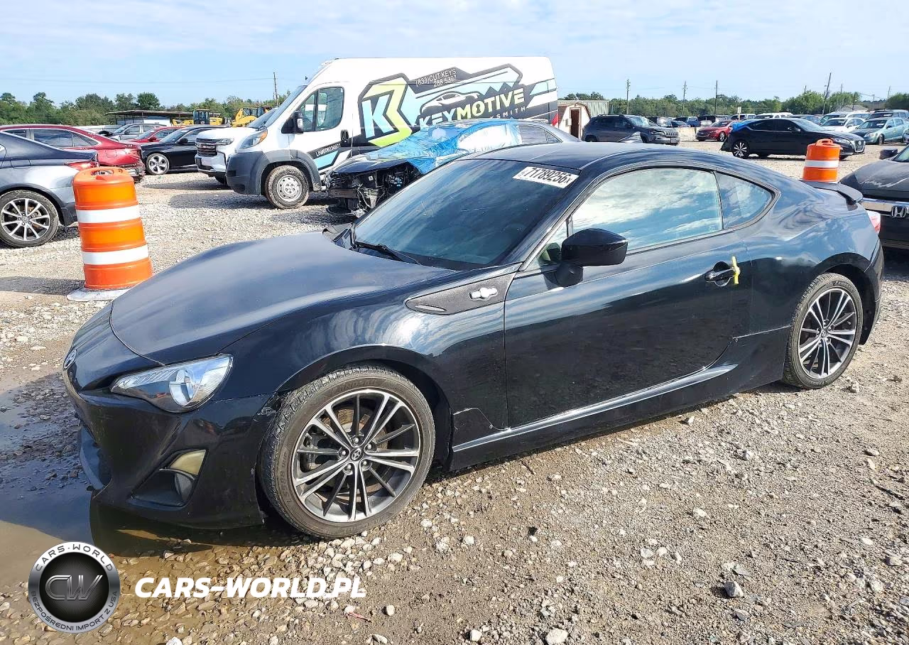 2014 Scion Fr-S Monogram – zdjęcie 1 z 11