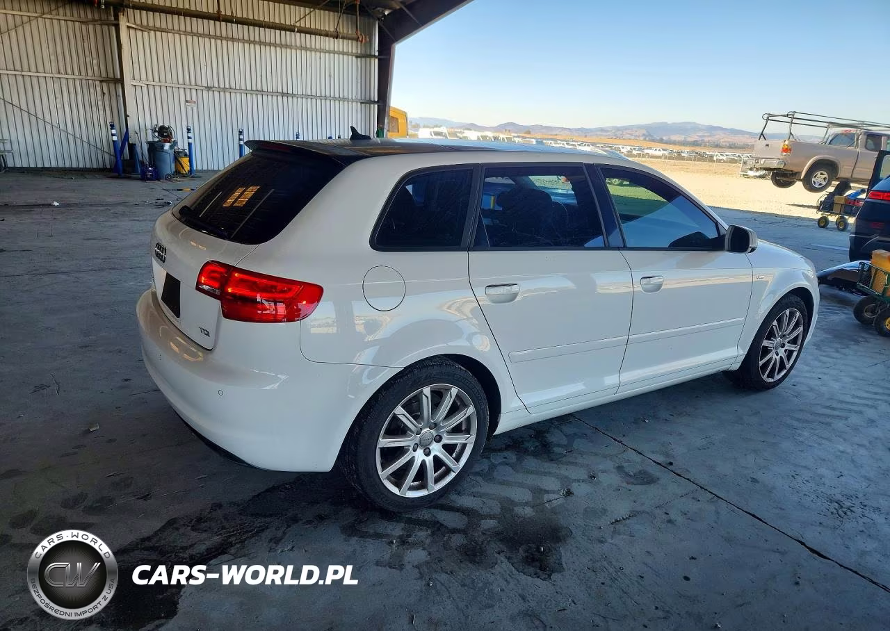 2013 Audi A3 Premium Plus VIN:WAUKJAFM9DA027779 - 3