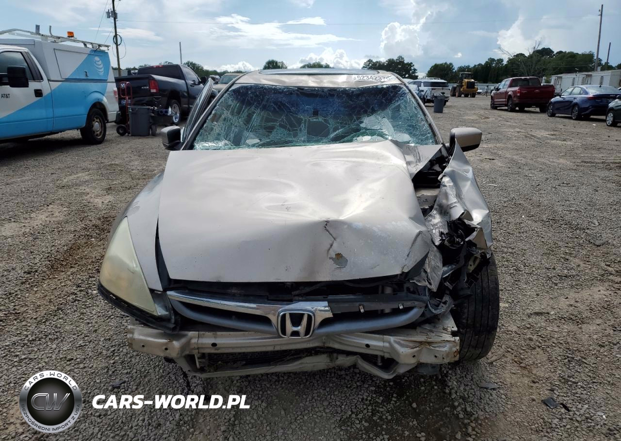 2006 Honda Accord VIN:1HGCM56736A152992 - 5