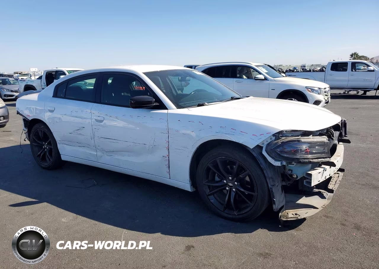 2018 Dodge Charger Sxt VIN:2C3CDXBG2JH119139 - 4