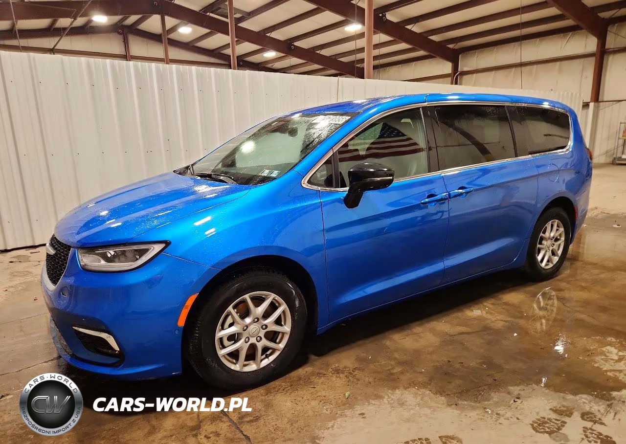 2026 Chrysler Pacifica Select VIN:2C4RC1BG3TR277671 - 1