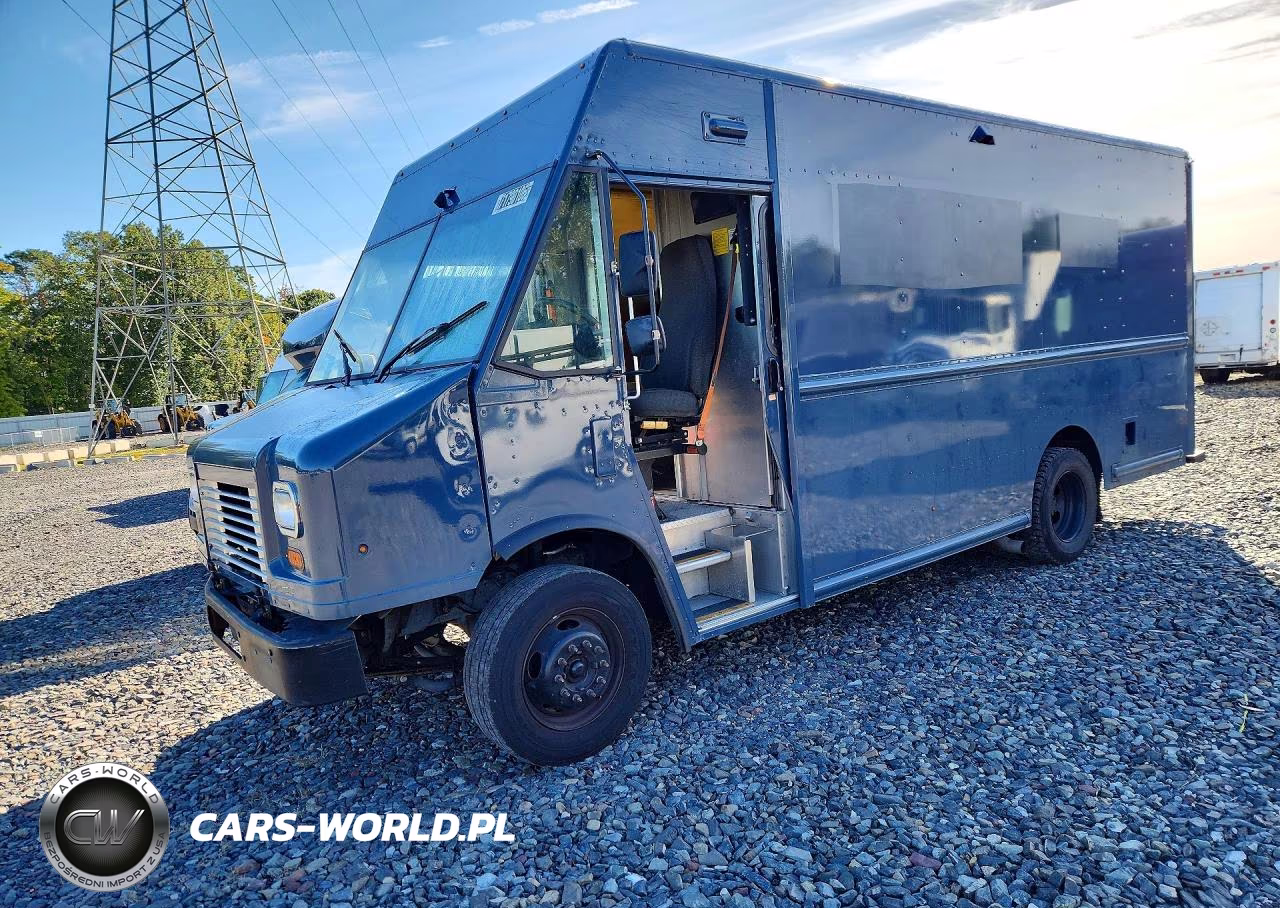 2020 Ford F59 Delivery Truck
