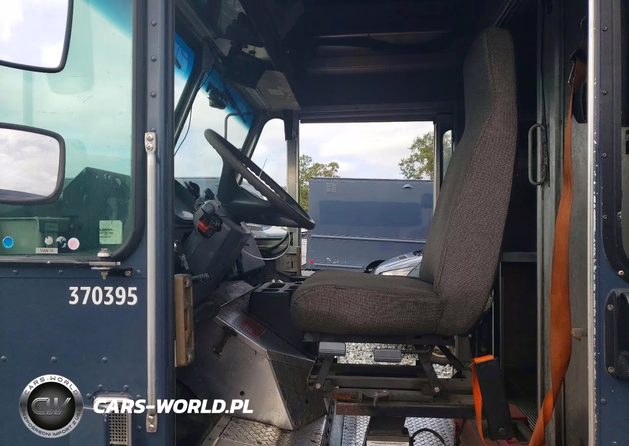 2021 Freightliner Mt45G Chassis Delivery Truck VIN:4UZAC2GA6MCMM9530 - 7
