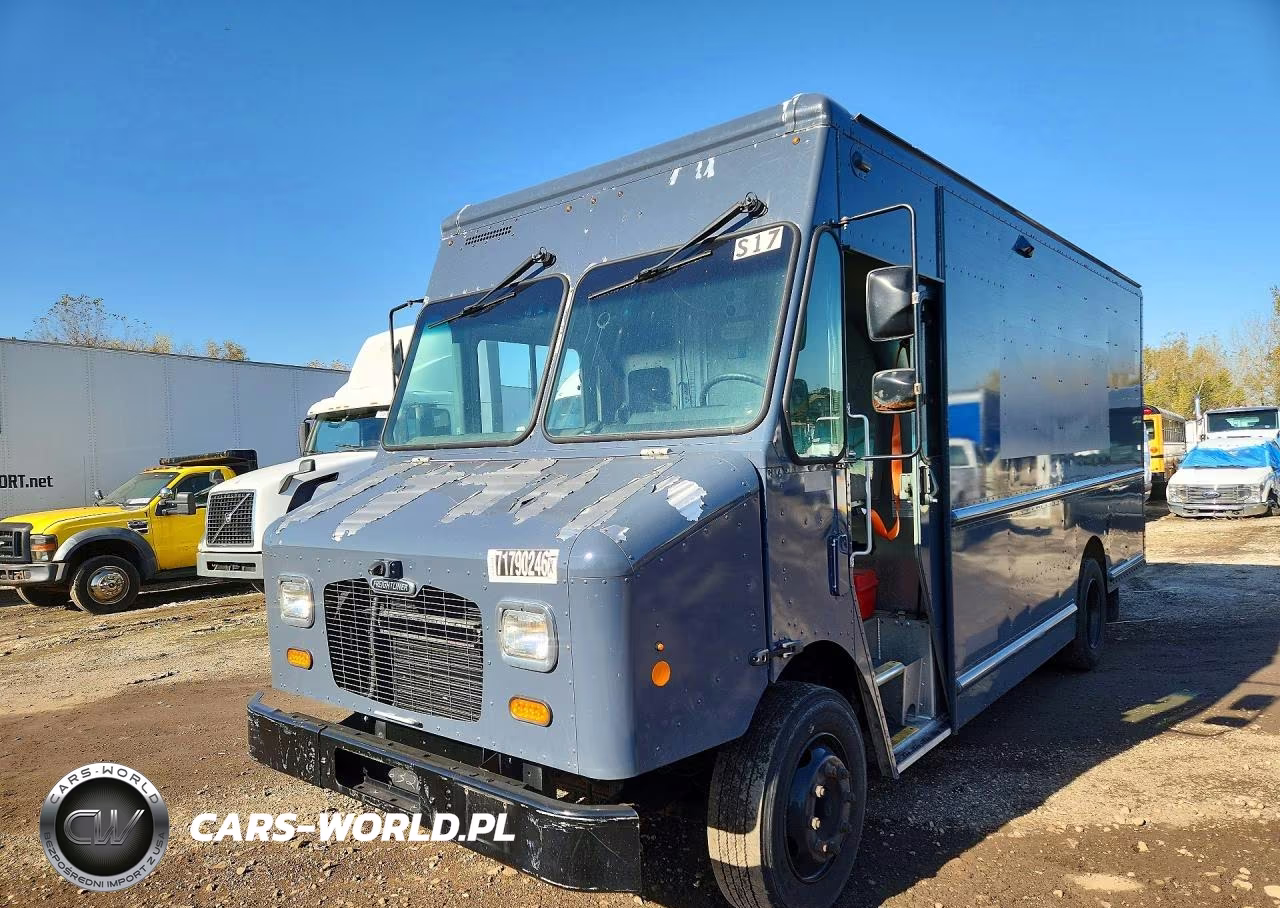 2020 Freightliner Mt45G Chassis Delivery Truck