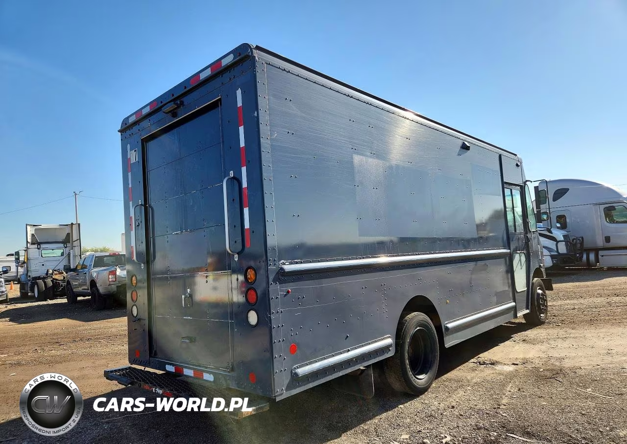 2020 Freightliner Mt45G Chassis Delivery Truck VIN:4UZAC2EA5LCMH8031 - 3
