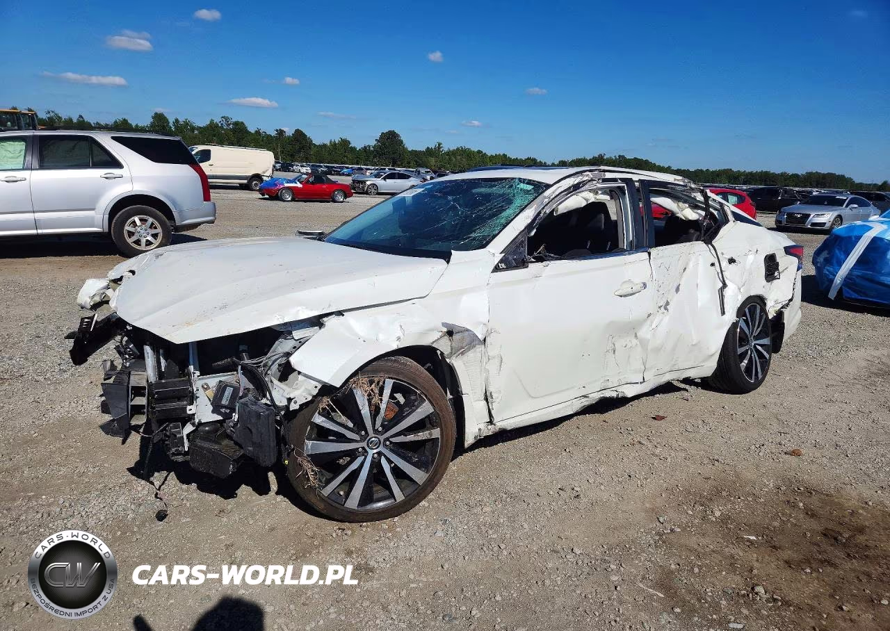 2020 Nissan Altima Sr – zdjęcie 1 z 13