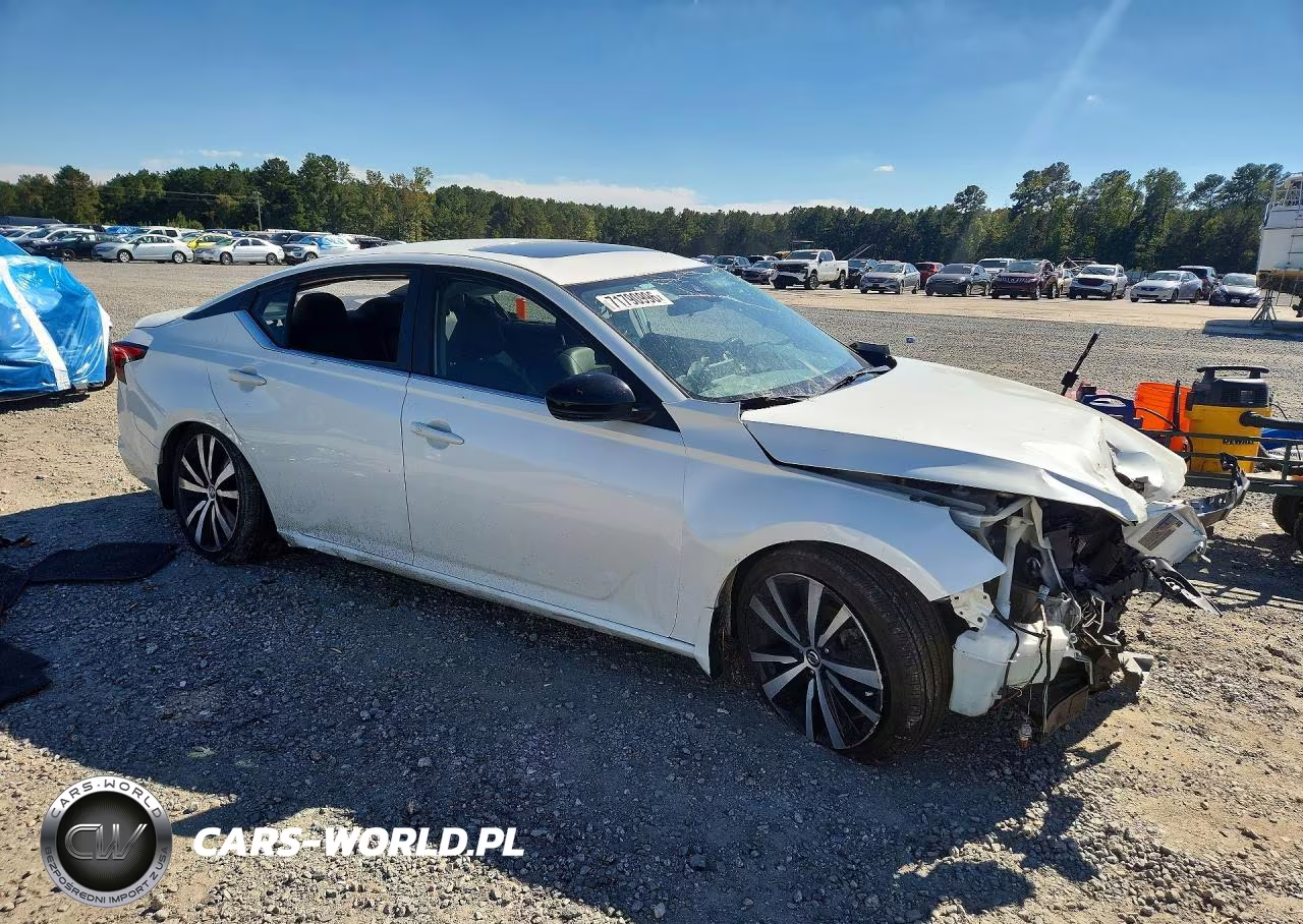 2020 Nissan Altima Sr VIN:1N4BL4CV0LC128889 - 4