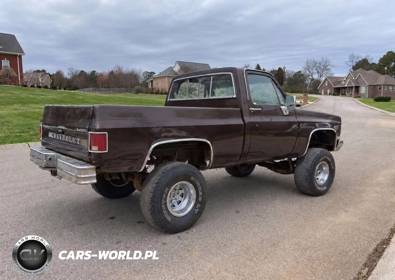 1984 Chevrolet K10 VIN:1GCEK14H8EF378478 - 4