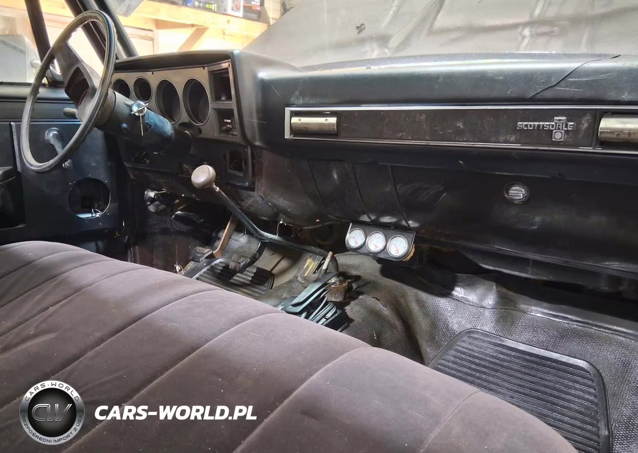 1984 Chevrolet K10 VIN:1GCEK14H8EF378478 - 5