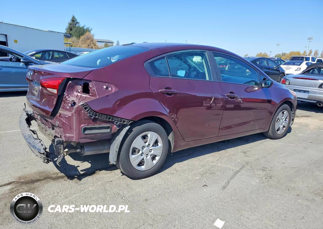 2018 Kia Forte Lx VIN:3KPFK4A7XJE254931 - 3