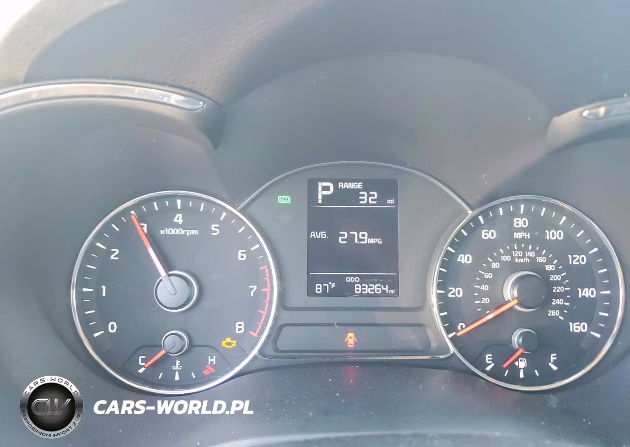 2018 Kia Forte Lx VIN:3KPFK4A7XJE254931 - 9