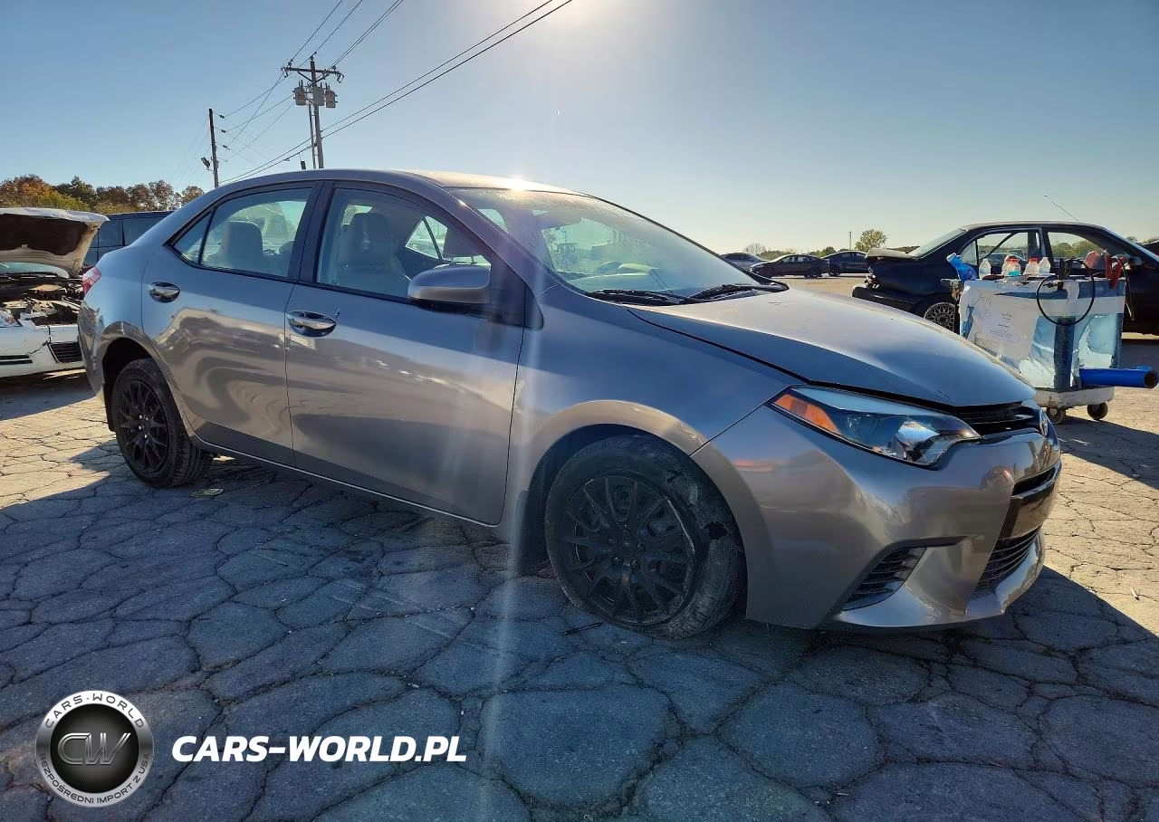 2016 Toyota Corolla Le VIN:2T1BURHE4GC648538 - 4